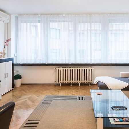 Modern Apartment Few Steps From Main Square! Zagreb Bagian luar foto
